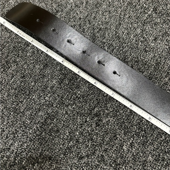 Valentino Black Leather Belt with Silver V Logo Buckle - Picture 5 of 8